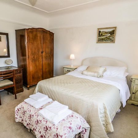 Burwood Villa Colwyn Bay Esterno foto