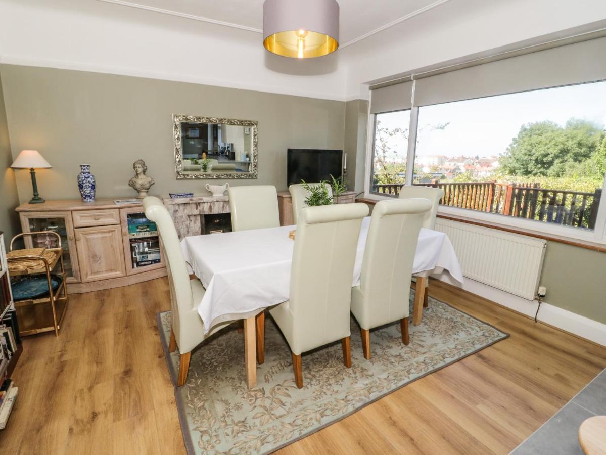 Burwood Villa Colwyn Bay Esterno foto