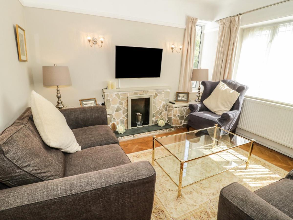 Burwood Villa Colwyn Bay Esterno foto