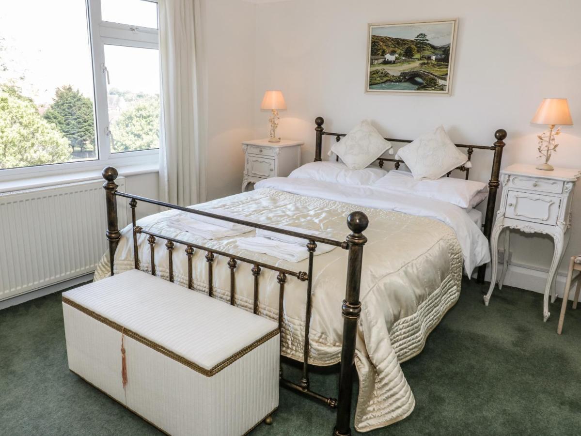 Burwood Villa Colwyn Bay Esterno foto