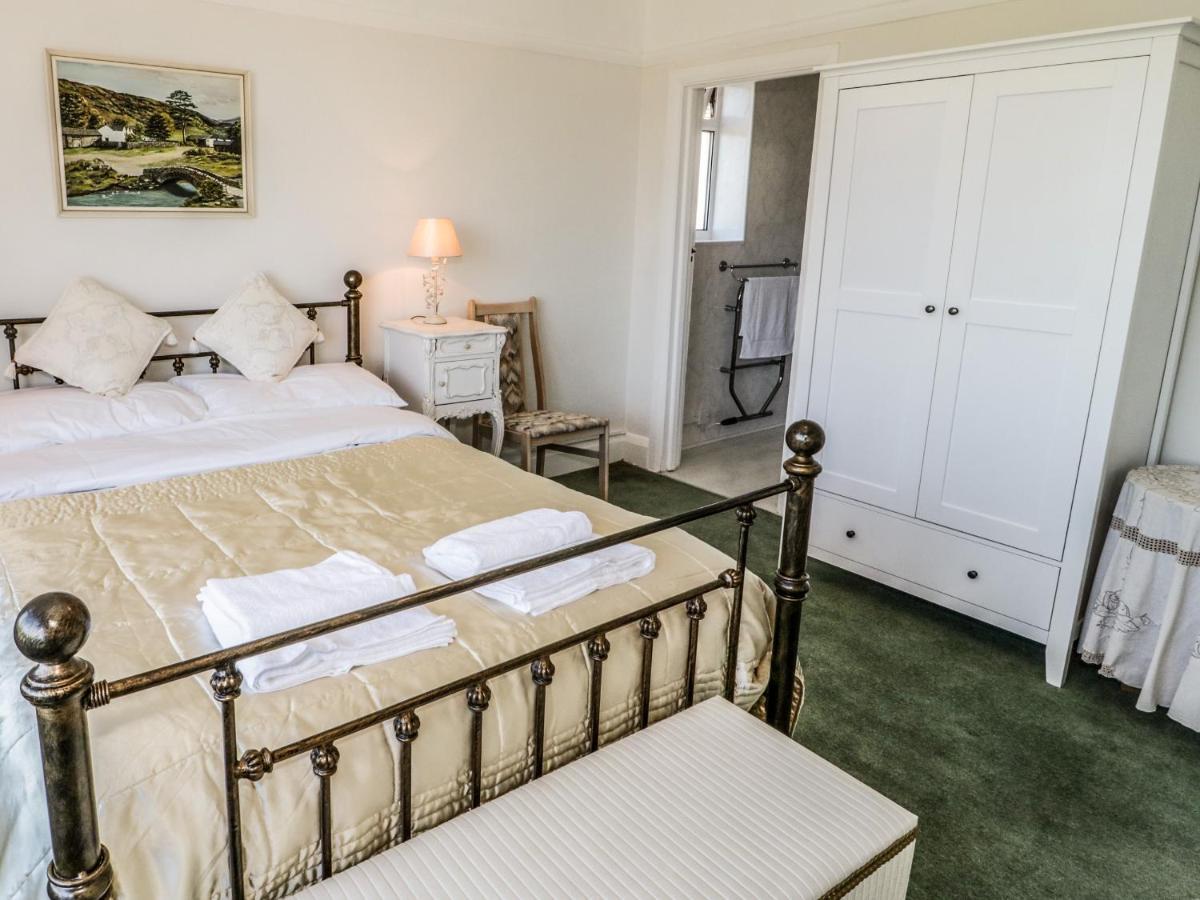 Burwood Villa Colwyn Bay Esterno foto